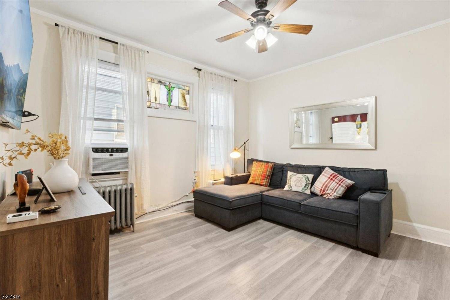 East Orange City, NJ 07018,129 Brookwood St