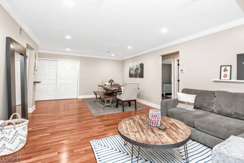 Mount Arlington Boro, NJ 07856,52 Brookside Ln