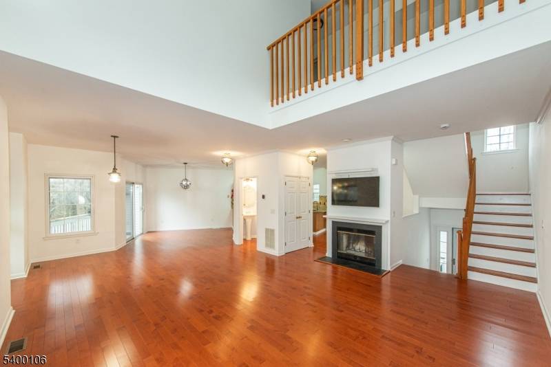 Hanover Twp., NJ 07981,2003 Vermont Ter