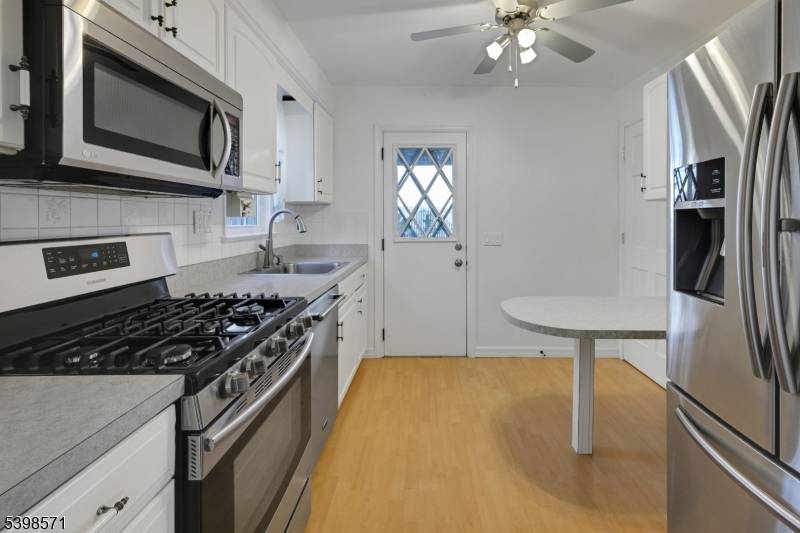 Cedar Grove Twp., NJ 07009,6 Hillside Ave