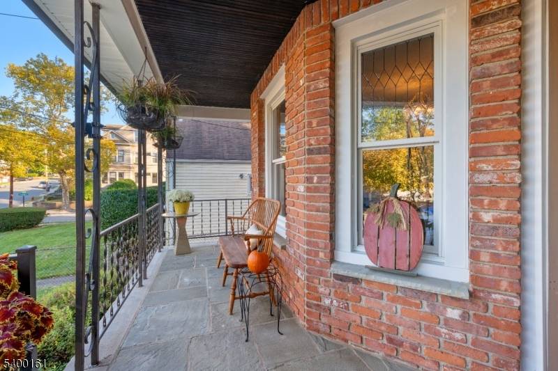 Nutley Twp., NJ 07110,63 Conover Ave