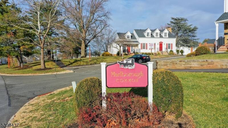 Hillsborough Twp., NJ 08844,704 Marlborough Common