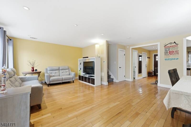 Old Bridge Twp., NJ 07747,10 Coventry Ct