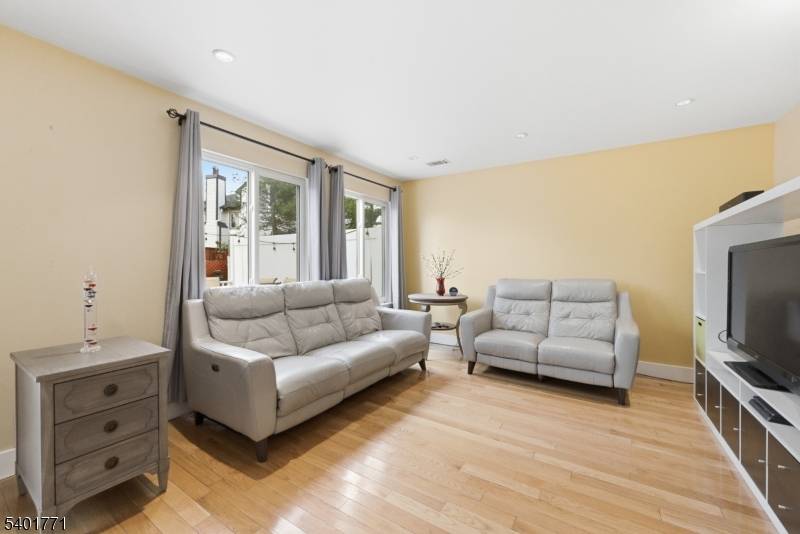 Old Bridge Twp., NJ 07747,10 Coventry Ct