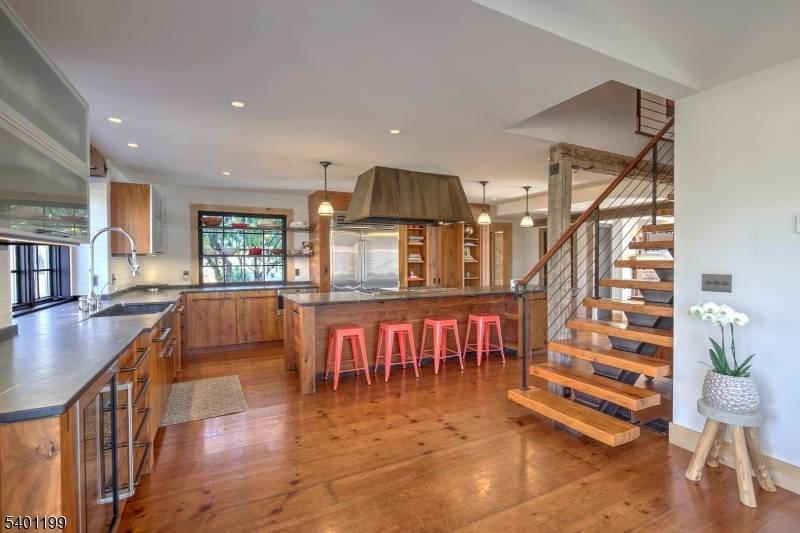 Hopewell Twp., NJ 08558,266 Province Line Road