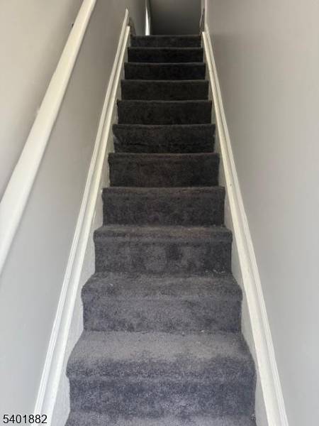 Paterson City, NJ 07522,10 Hopper St #2