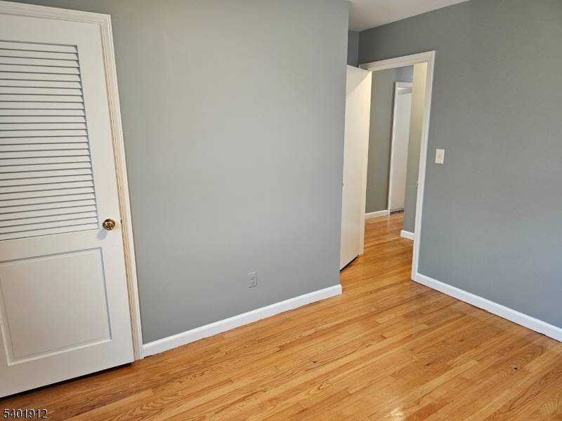 Hillside Twp., NJ 07205,517 Yale Ave #1