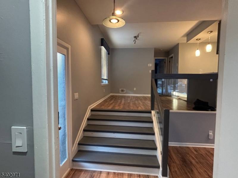 Secaucus Town, NJ 07094,224 Sandcastle Ky