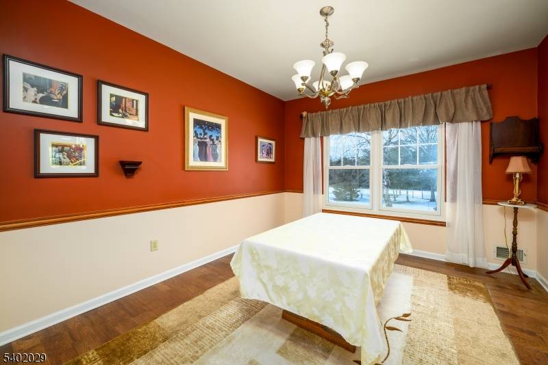 Franklin Twp., NJ 08873,5 Clover Hills Dr