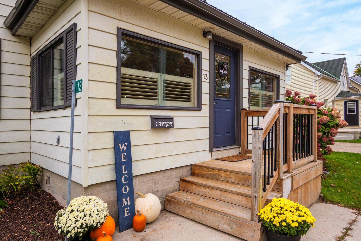 Brockton, ON N0G 1J0,13 King ST