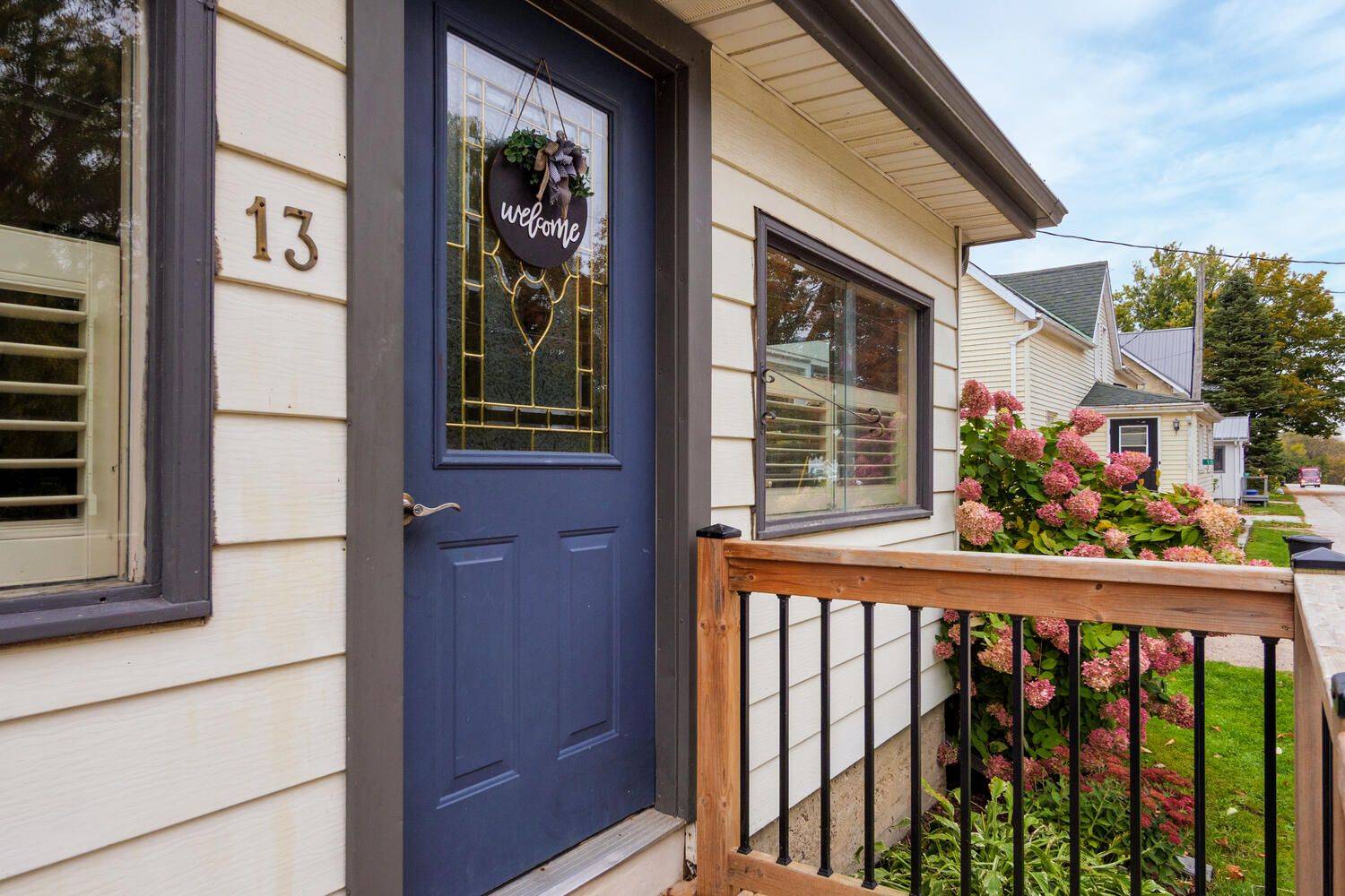 Brockton, ON N0G 1J0,13 King ST