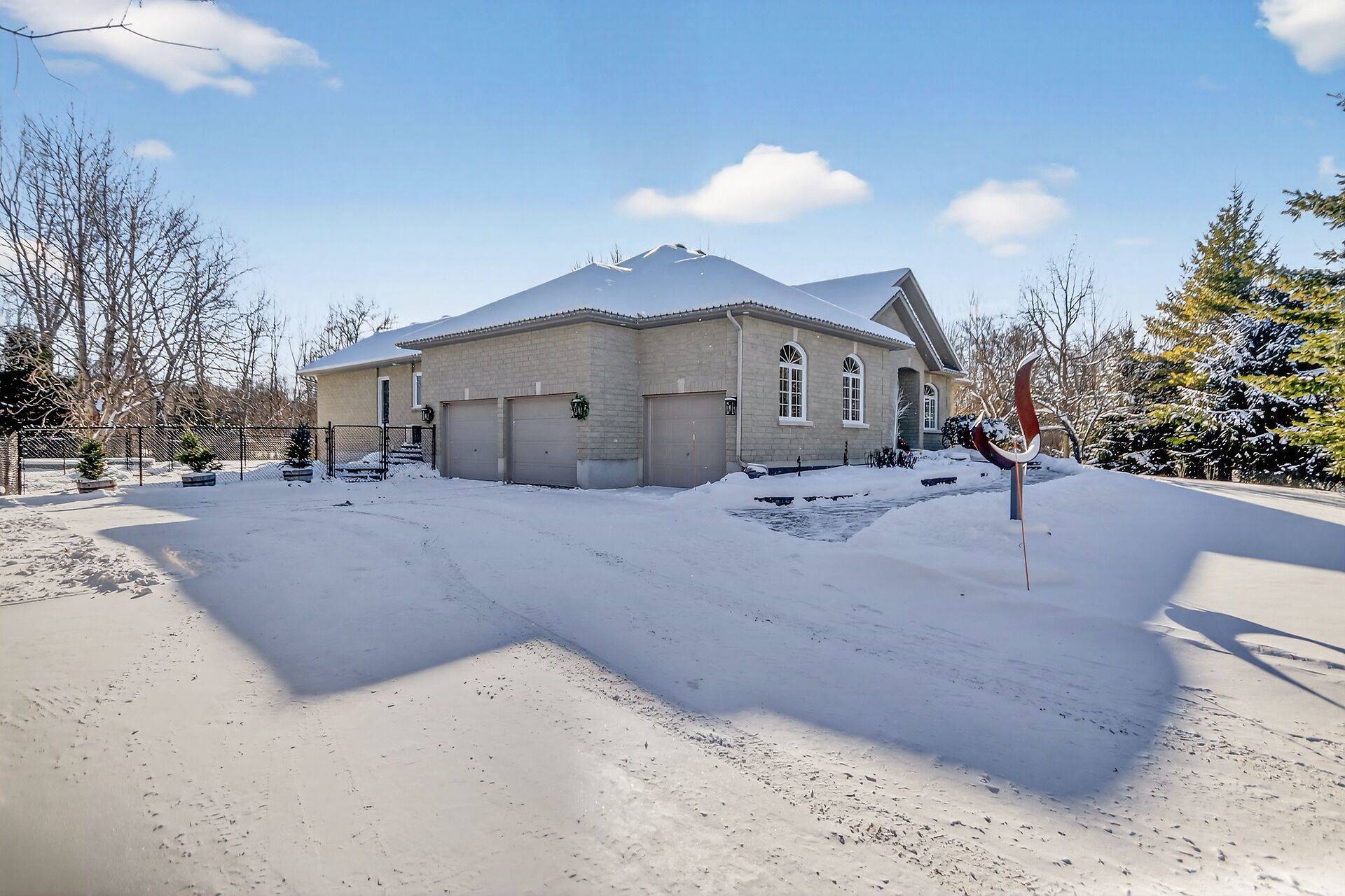 Greely - Metcalfe - Osgoode - Vernon And Area, ON K4P 1M9,6196 Elkwood DR