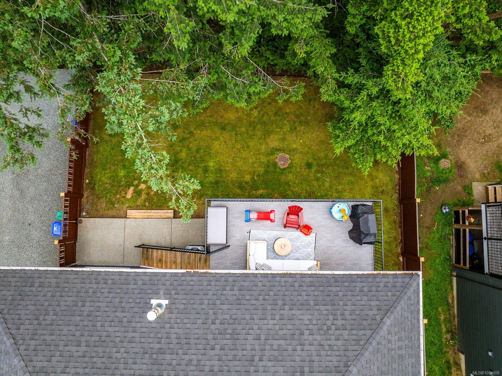 Comox, BC V9M 0B9,2451 Dakota Pl