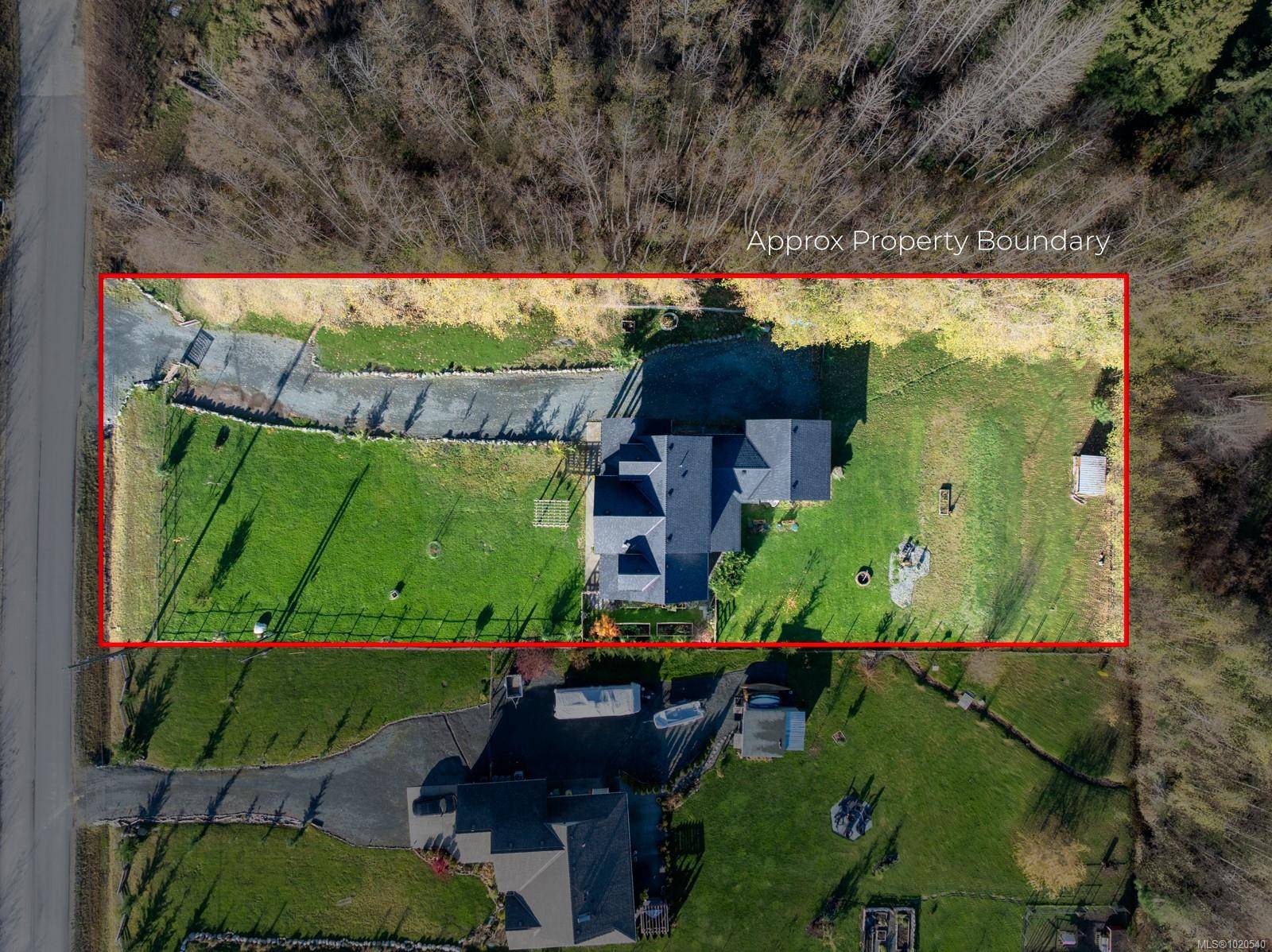 Black Creek, BC V9J 1K3,8740 Oyster River Way