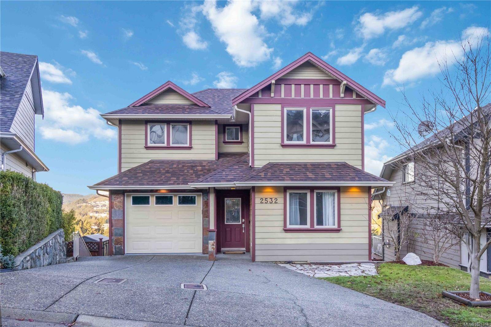 Langford, BC V9B 0A1,2532 Legacy Ridge