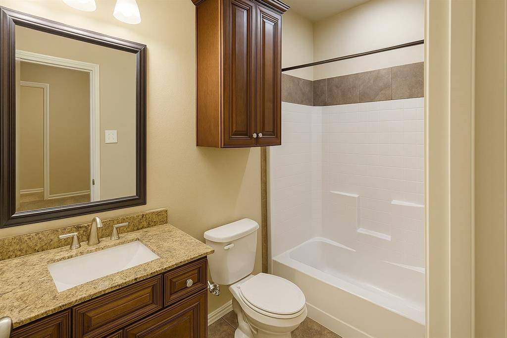 Kaufman, TX 75142,811 S Wilson Street