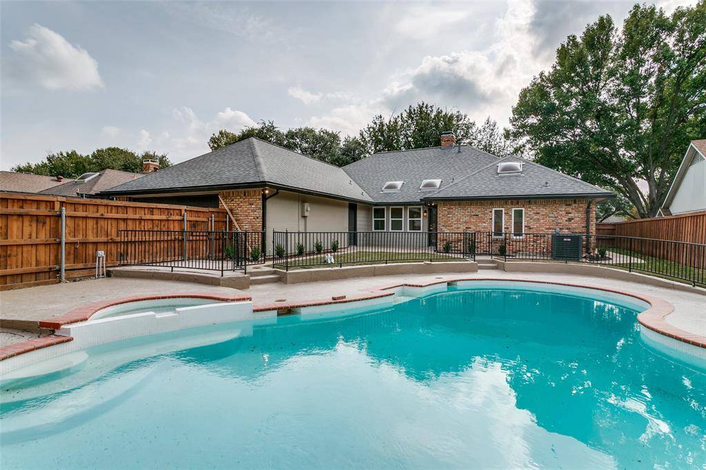 Coppell, TX 75019,712 Dove Circle