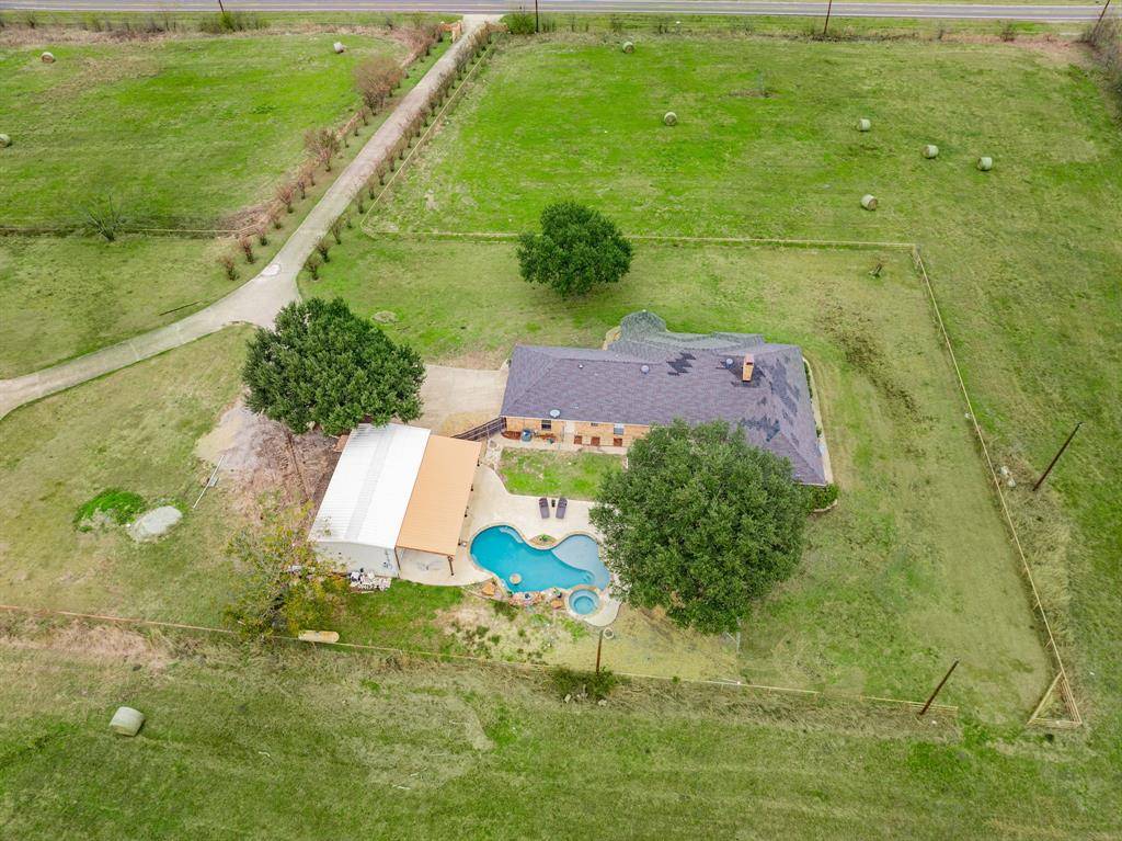 Kaufman, TX 75142,5612 E State Highway 243