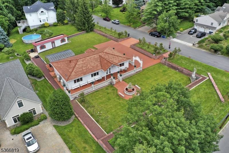 Little Falls Twp., NJ 07424,85 Francisco Ave