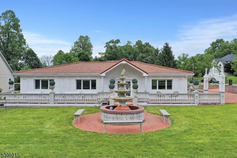 Little Falls Twp., NJ 07424,85 Francisco Ave