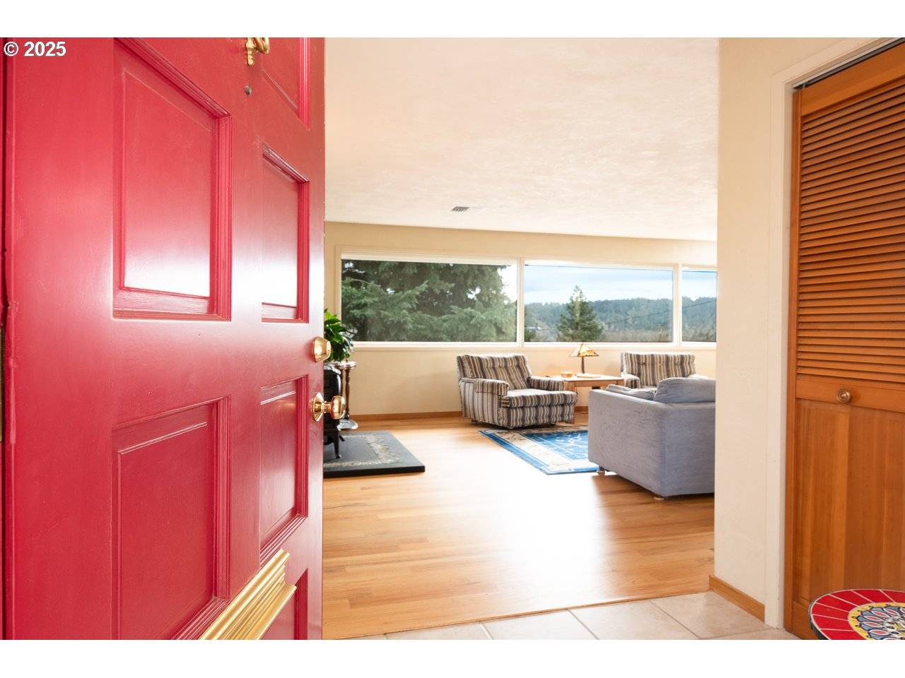 Eugene, OR 97405,2545 CHARNELTON ST