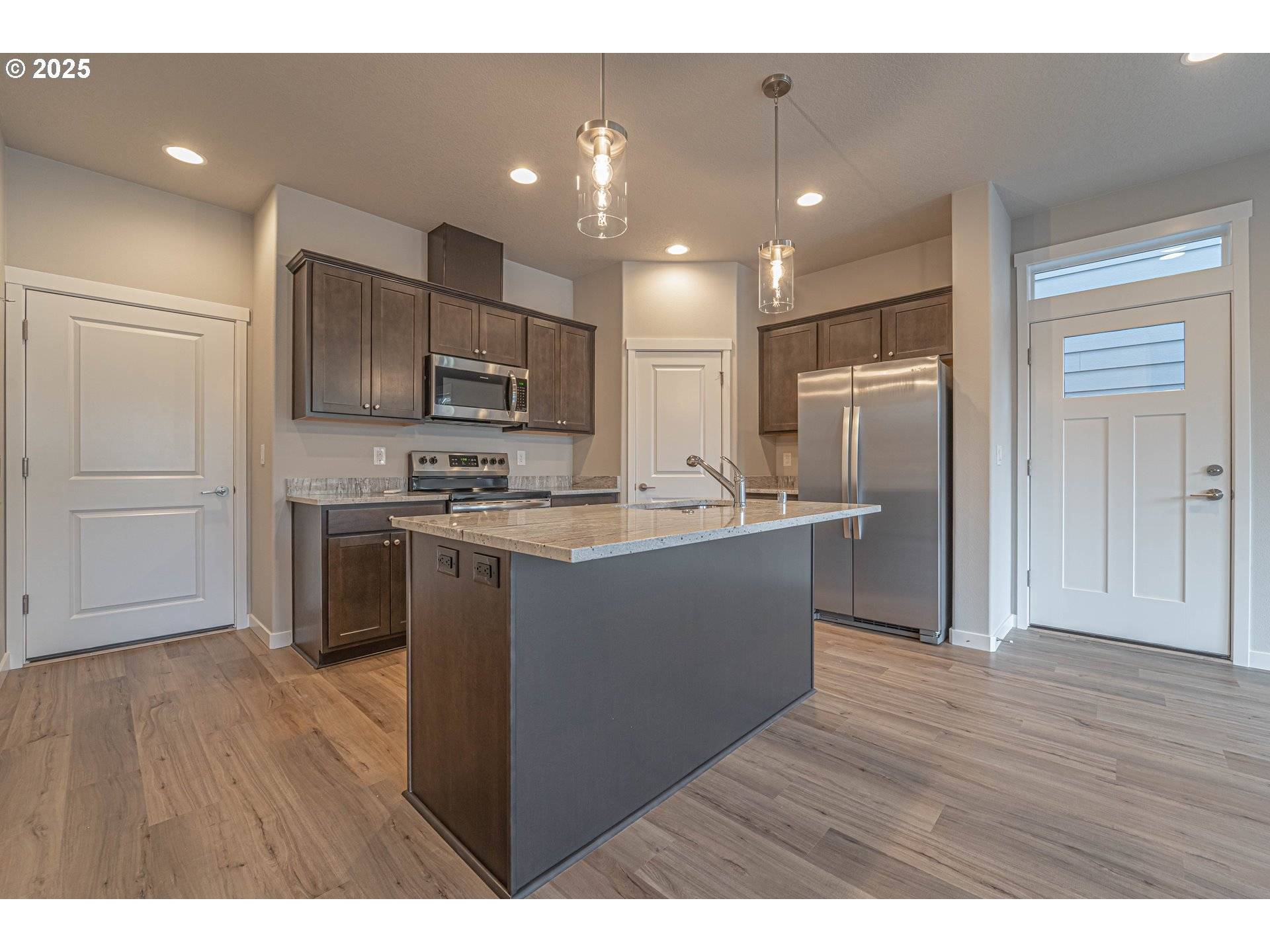 Vancouver, WA 98663,4901 NE 2ND CT