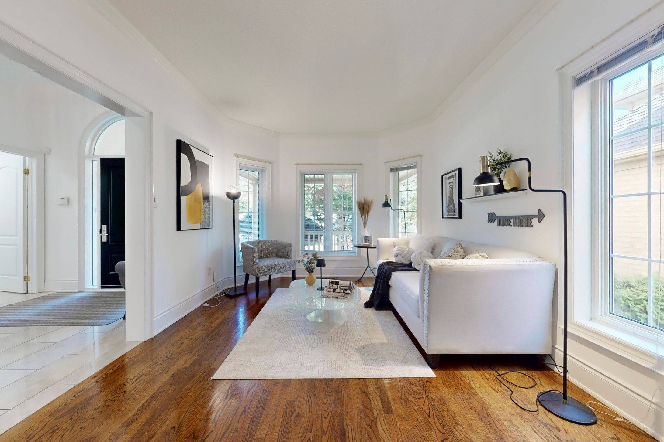 Newmarket, ON L3X 1M8,812 Foxcroft BLVD