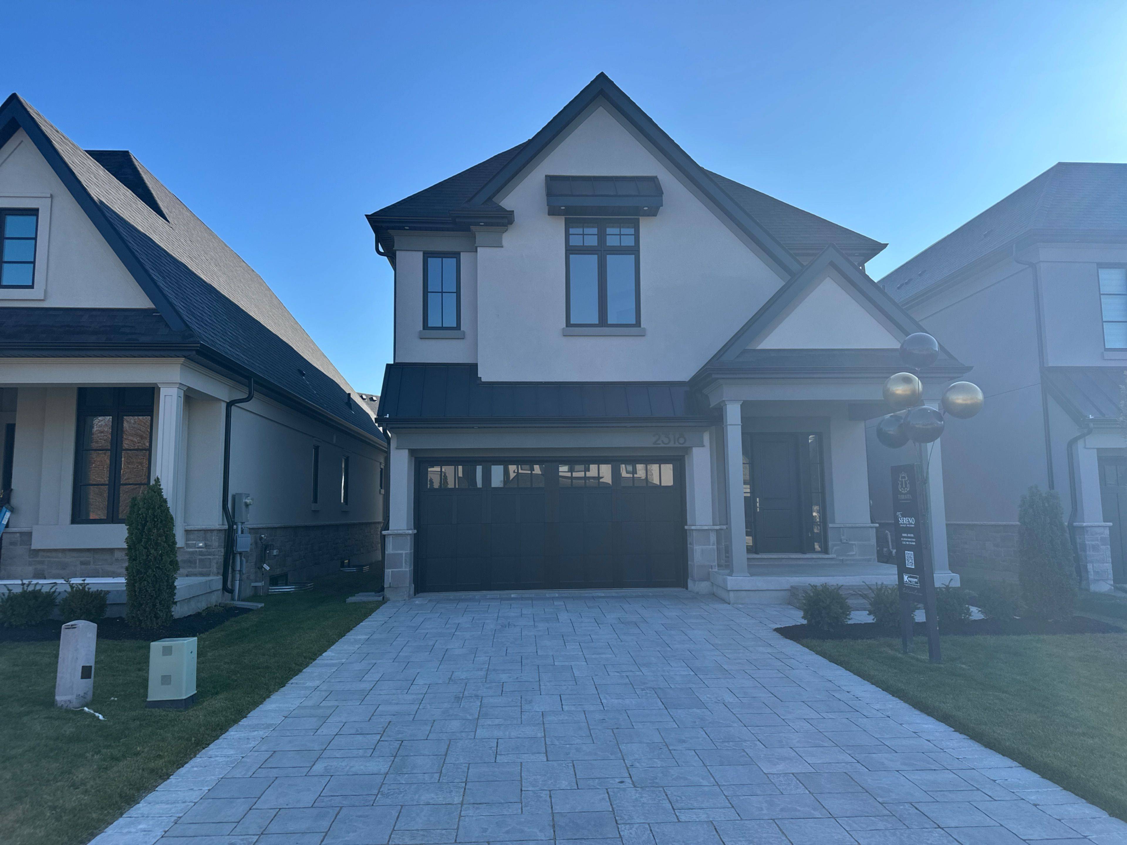 Niagara Falls, ON L2J 0E9,2318 TERRAVITA DR