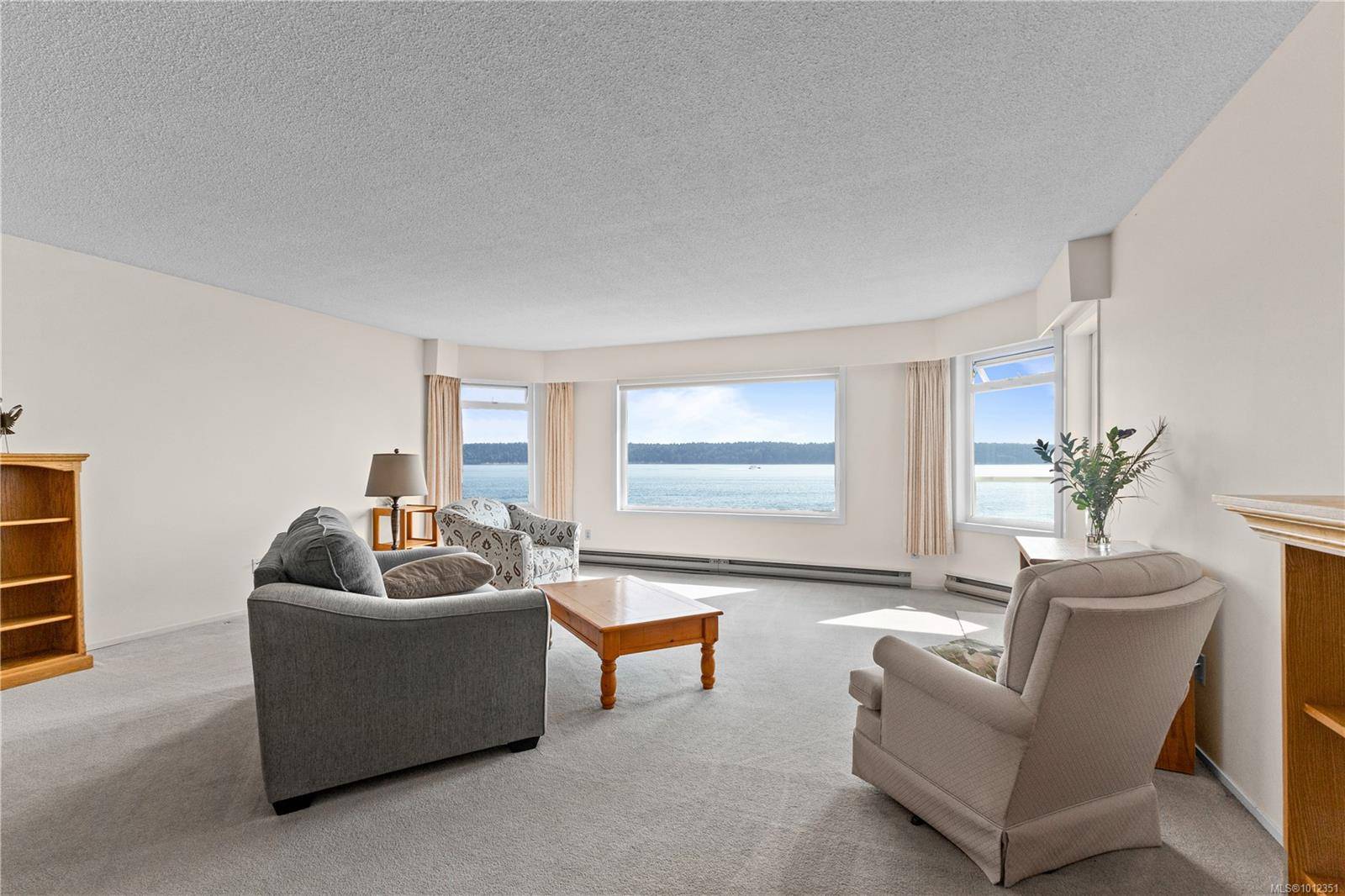 Campbell River, BC V9W 6W2,169 Island Hwy S #406