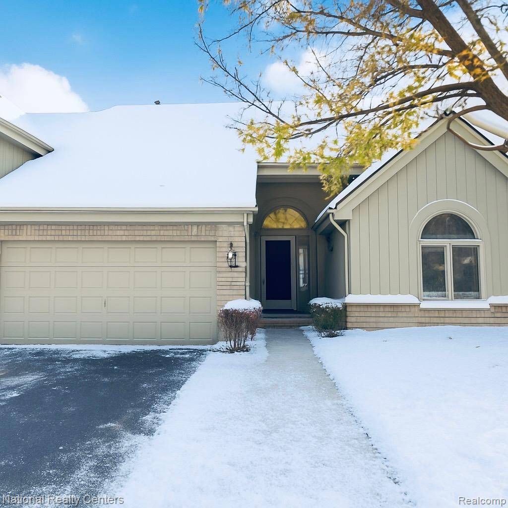 Farmington Hills, MI 48335,36525 Lochdale