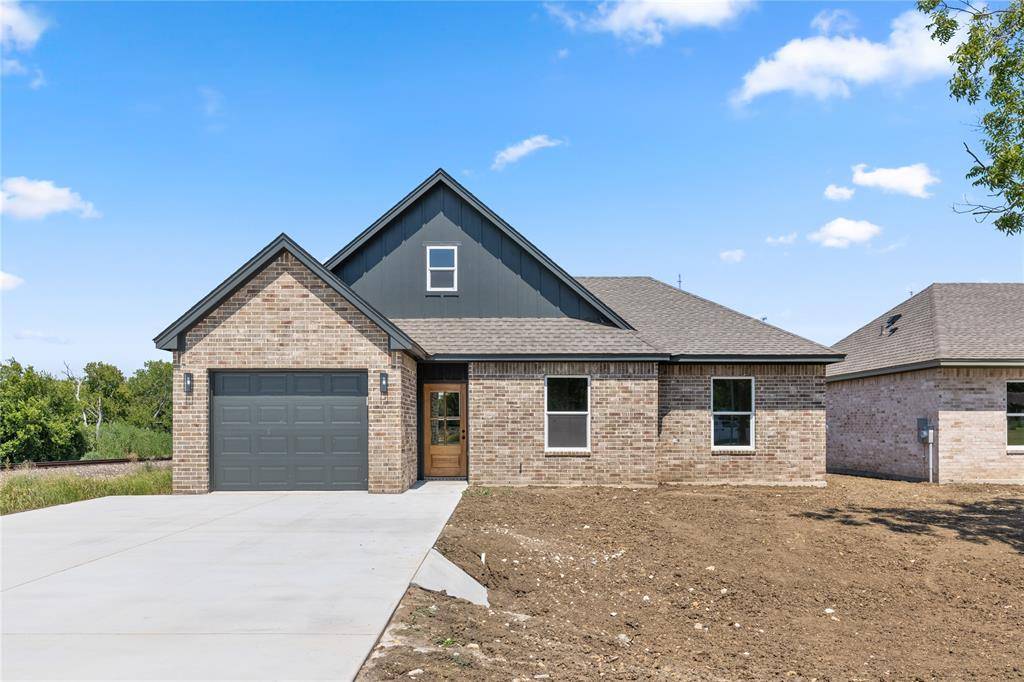 Mcgregor, TX 76657,98 Arthur Avenue