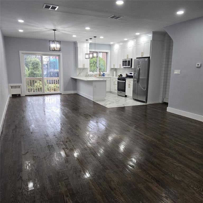 Brooklyn, NY 11235,2713 Avenue Y