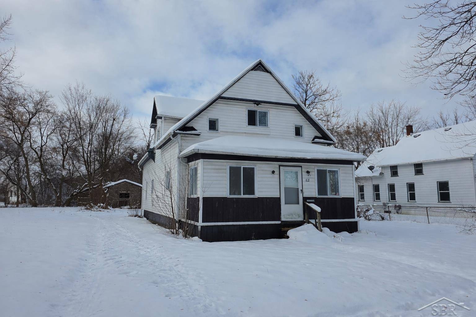 Saginaw, MI 48601,821 S 11th