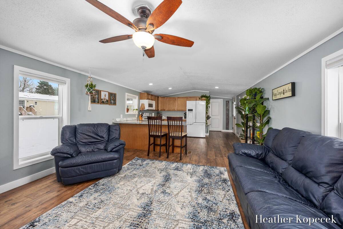 Rockford, MI 49341,10664 Aquarius DR NE