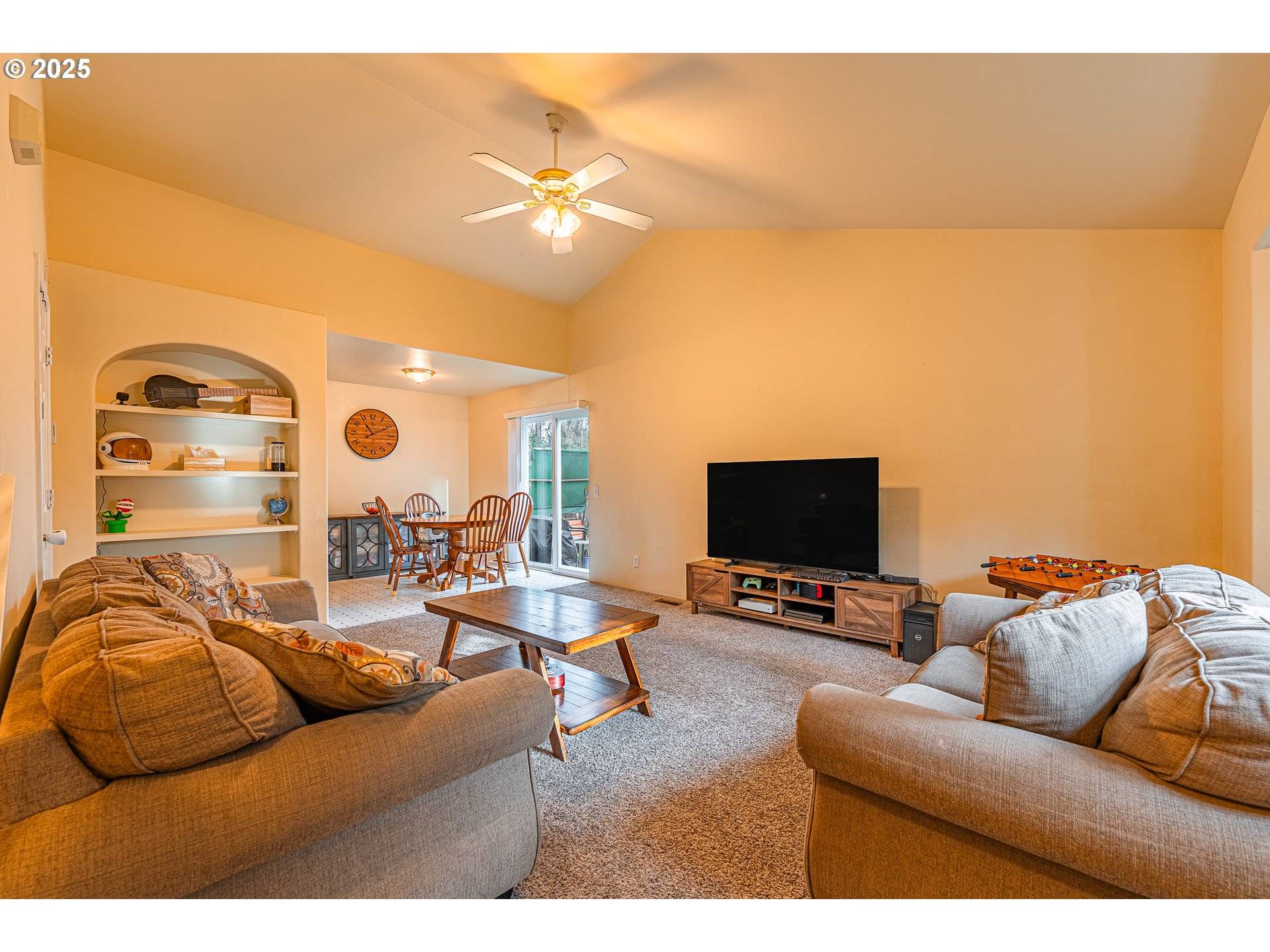 Eugene, OR 97404,769 RIVER RD