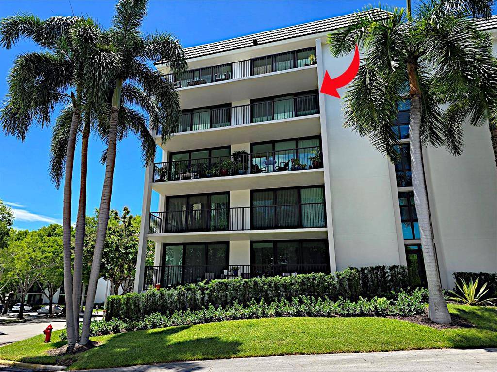 Fort Lauderdale, FL 33315,1201 River Reach Dr #416