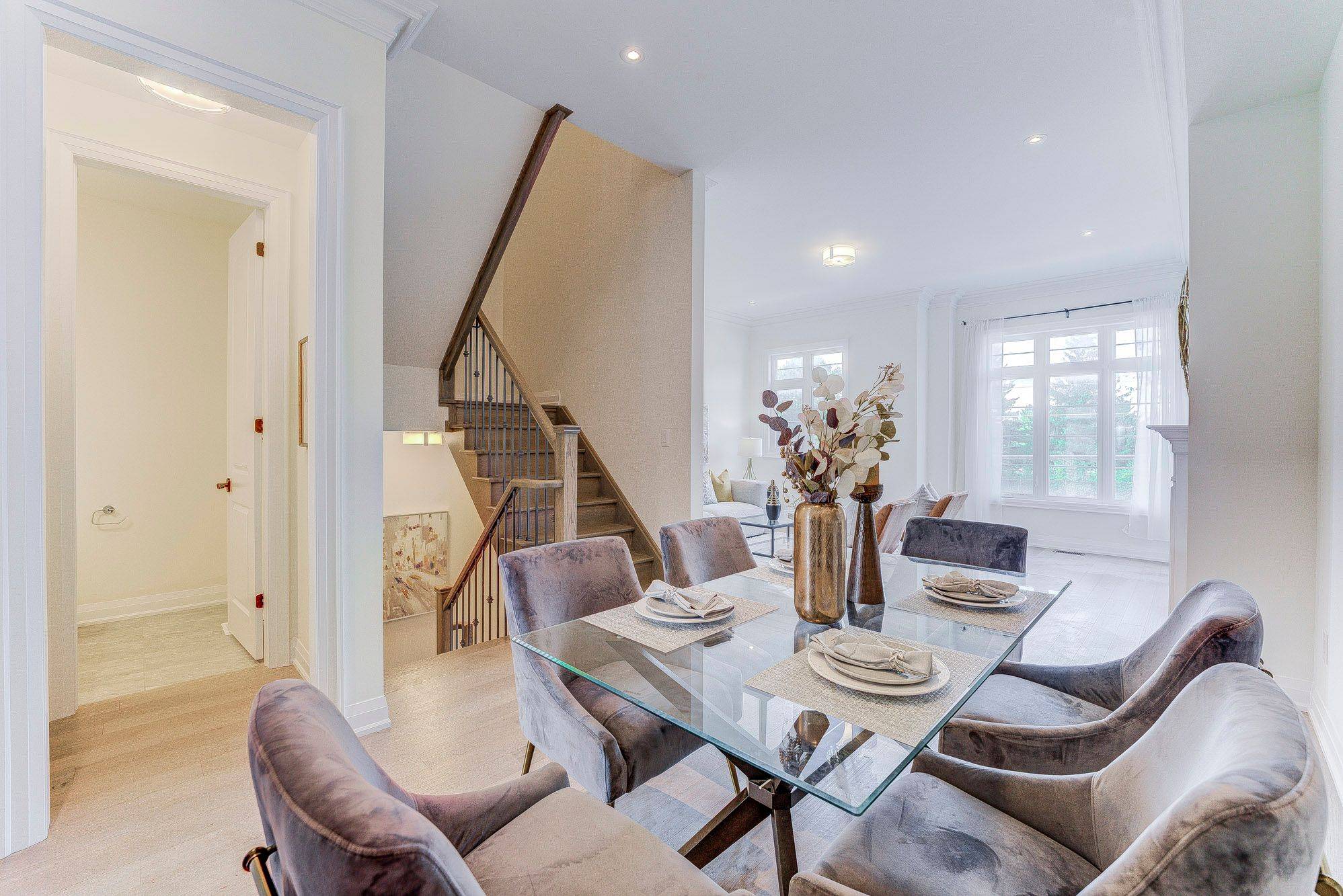 Markham, ON L6C 1K4,4199 Major Mackenzie DR