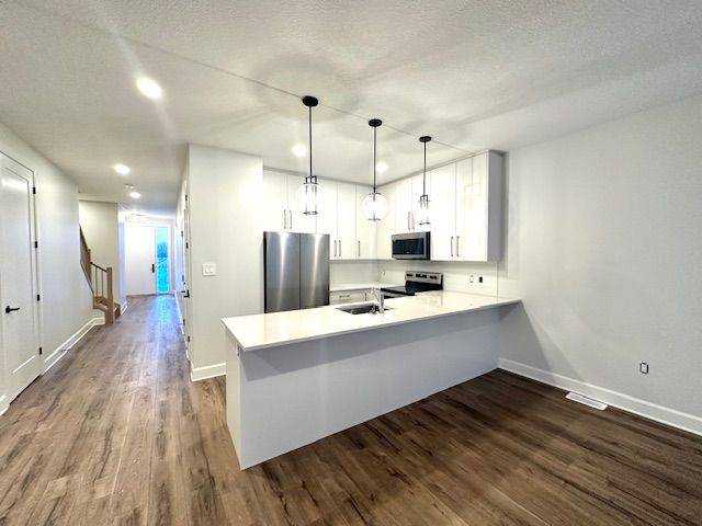 Middlesex Centre, ON N0L 1R0,175 Doan DR #233