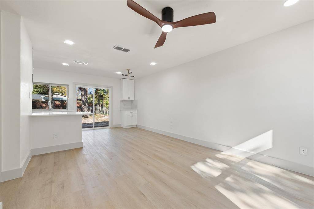 Balch Springs, TX 75180,12609 Meadowcrest Lane