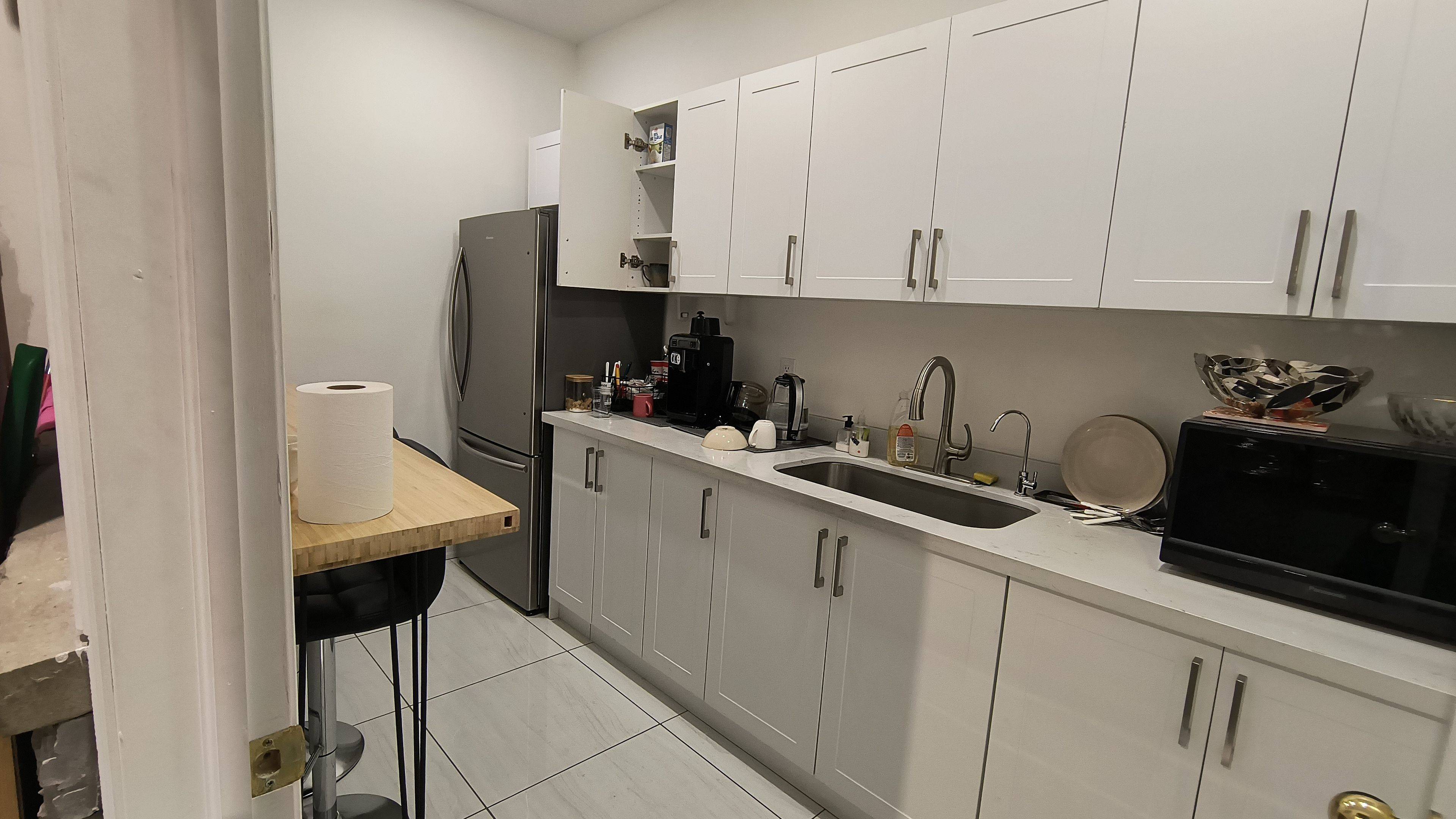 Mississauga, ON L5S 1R3,1210 Lorimar DR #3