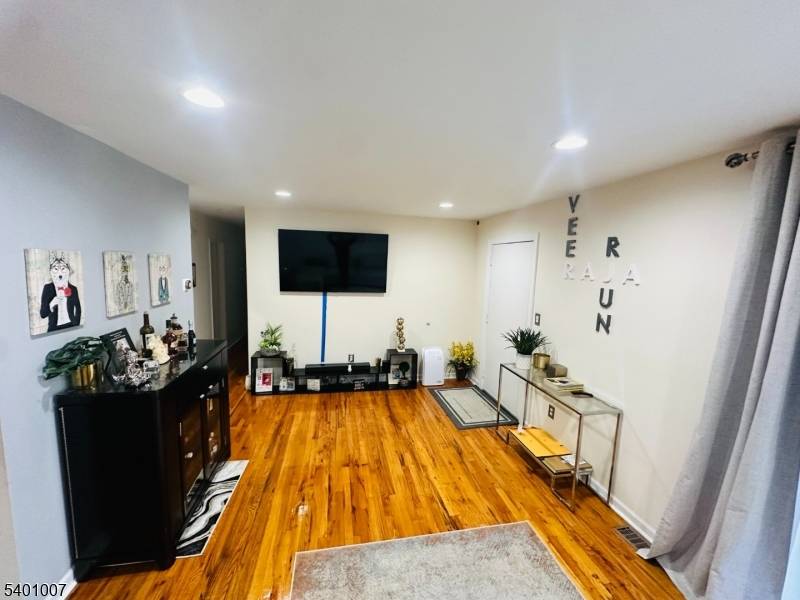 Parsippany-troy Hills Twp., NJ 07950,2350 State Route 10 #E31