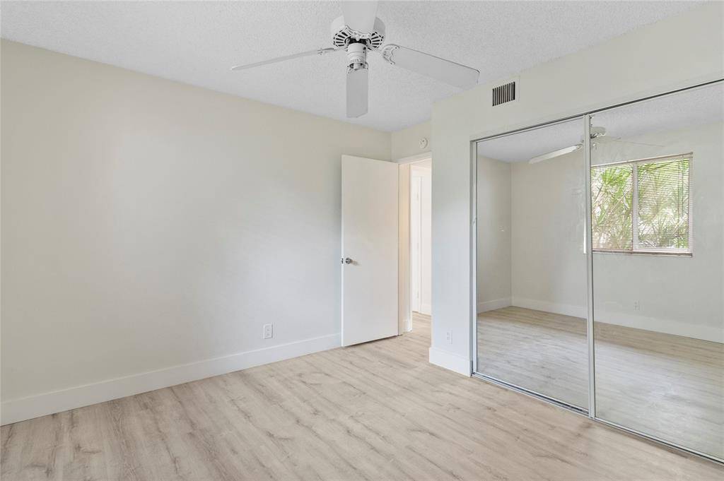 Pompano Beach, FL 33069,610 Gardens Dr #203