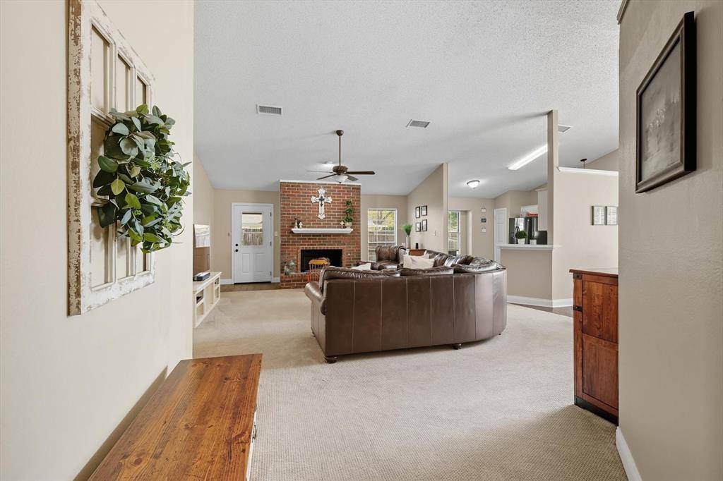 Grapevine, TX 76051,2073 Wedgewood Drive