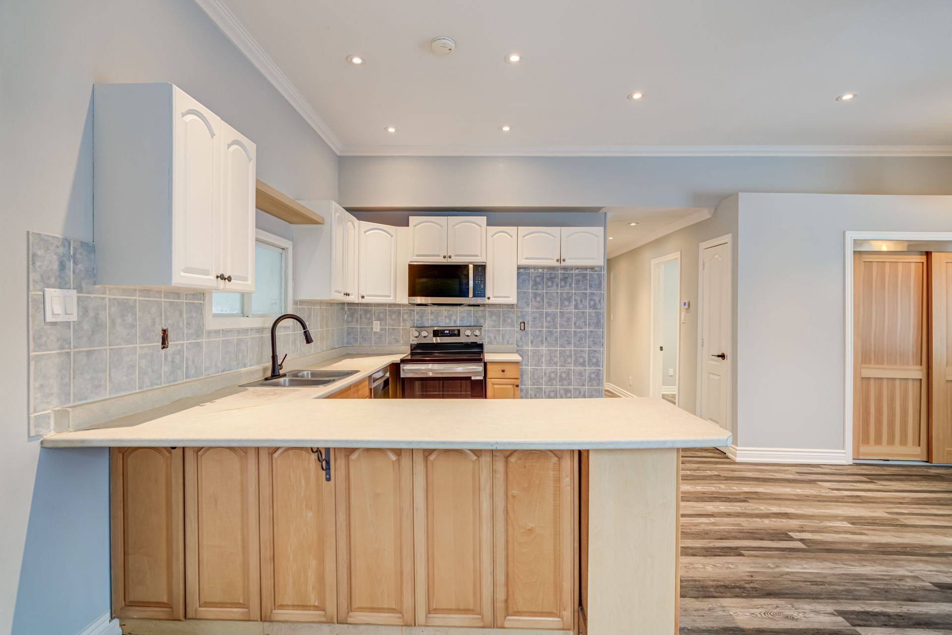 Scugog, ON L0B 1E0,11 Dover LN