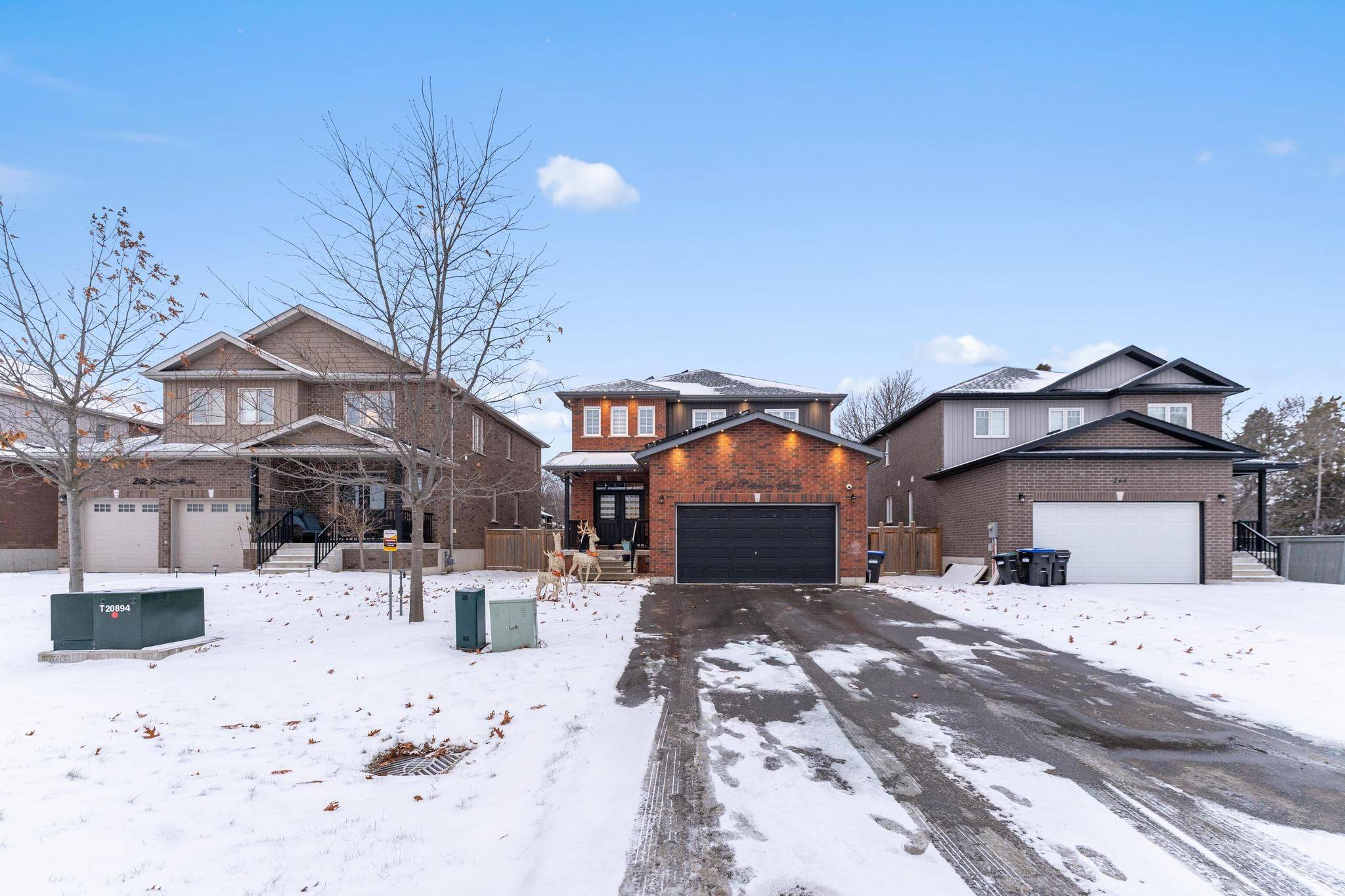 New Tecumseth, ON L0G 1A0,264 Patterson ST