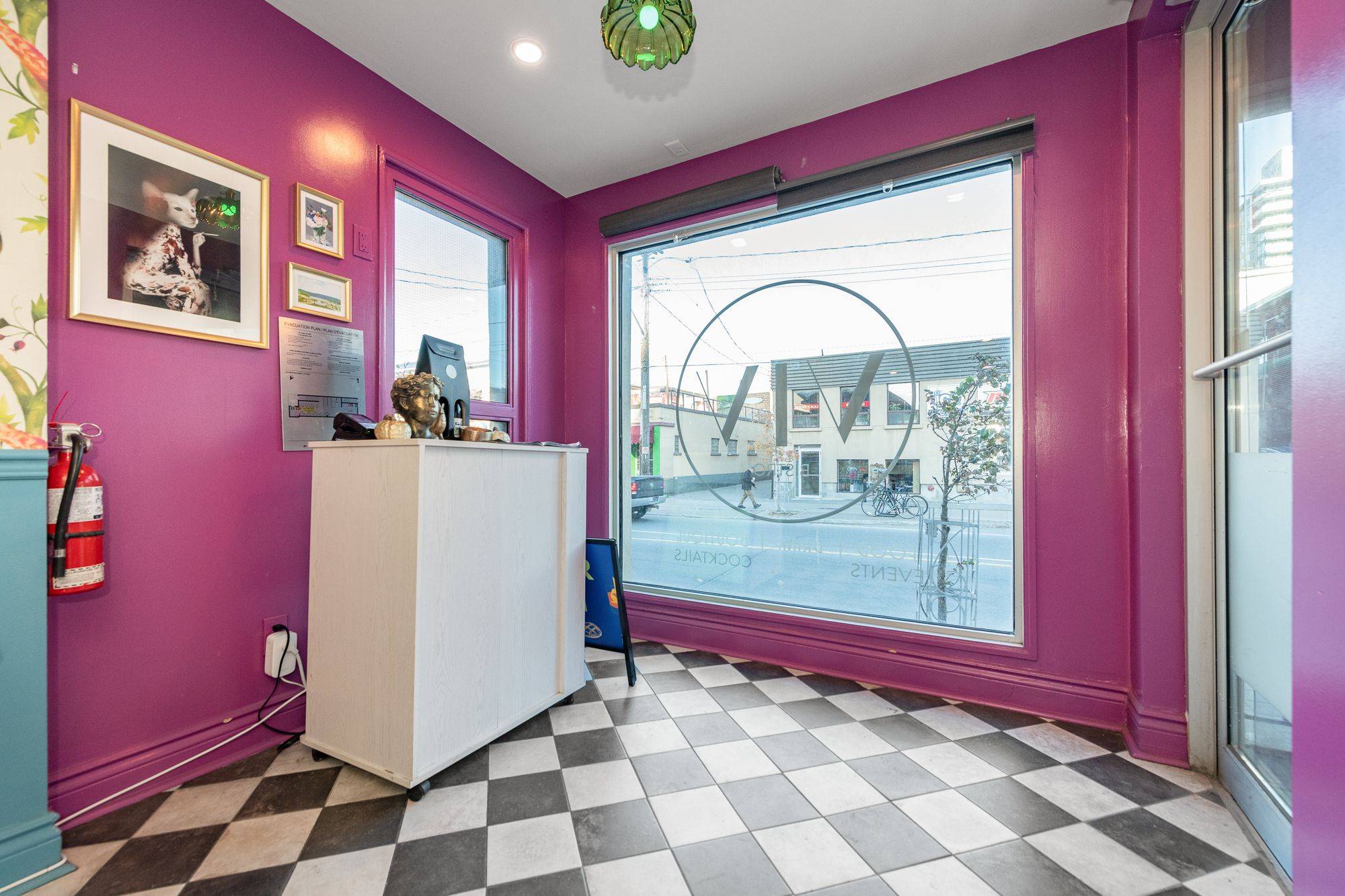 Dows Lake - Civic Hospital And Area, ON K1S 4N2,424 Preston ST