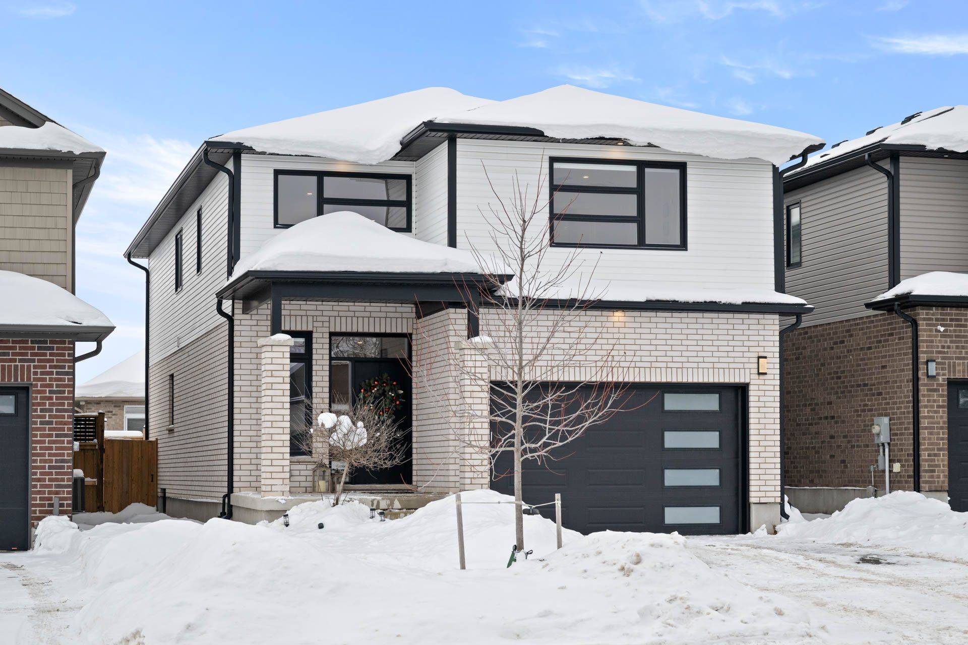 Waterloo, ON N3B 0C5,215 Timber Trail RD