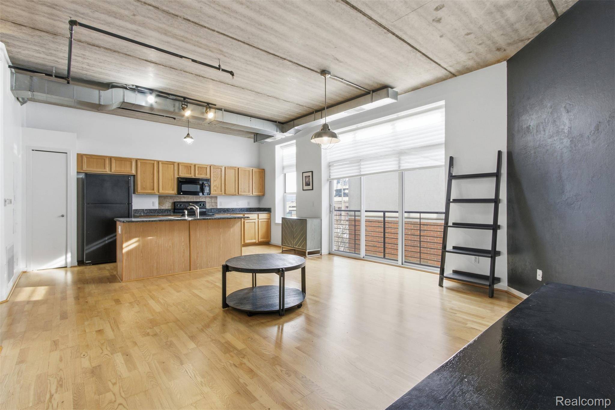 Detroit, MI 48201,66 Winder ST