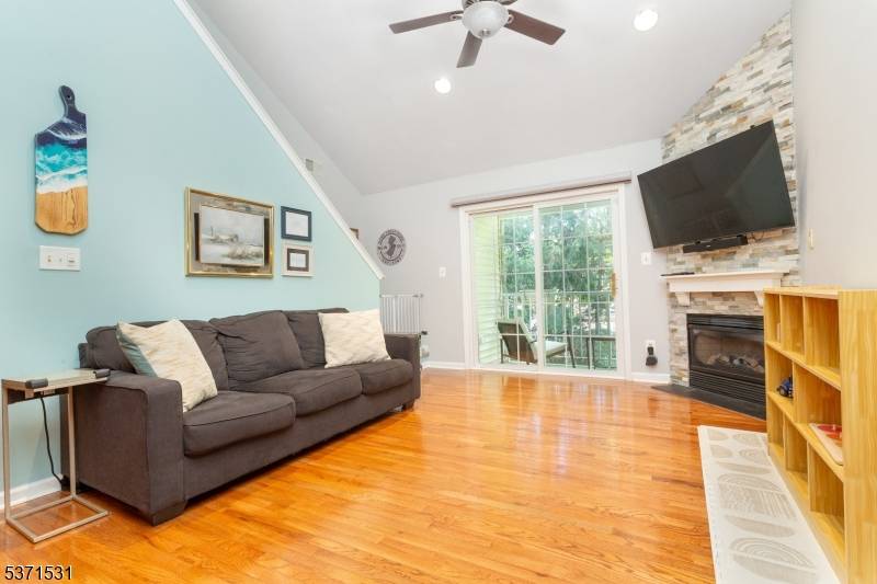 Butler Boro, NJ 07405,130 Barrister Dr #130