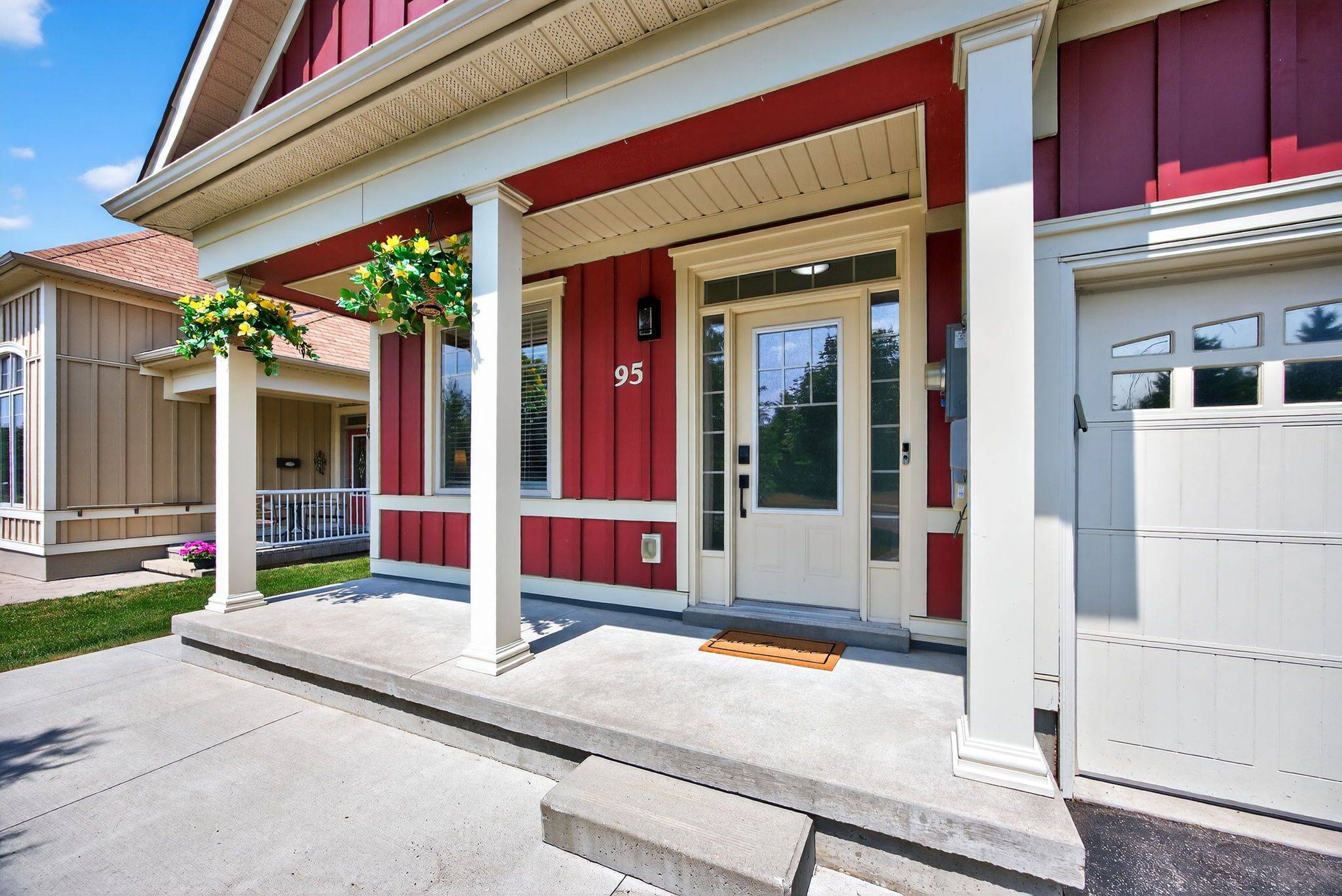 Wasaga Beach, ON L9Z 0G5,95 Wally DR